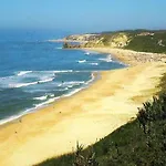Comfortable Near With Shared Pool Holiday home *