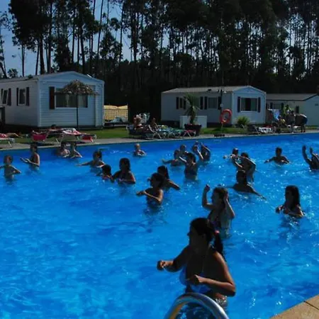 Comfortable Near With Shared Pool Дом отдыха *
