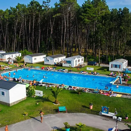 Comfortable Near With Shared Pool Дом отдыха Патаяш