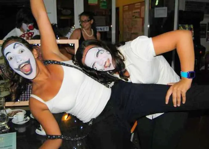 펜션 Comfortable Near With Shared Pool