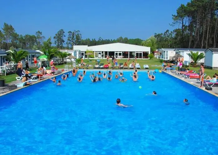 펜션 Comfortable Near With Shared Pool 파타이아스