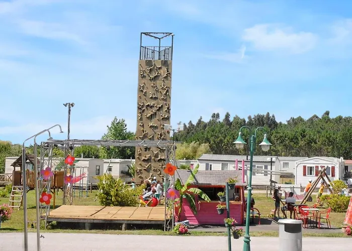 Comfortable Near With Shared Pool 펜션 파타이아스